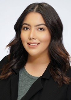 Photo of Michelle Cruz